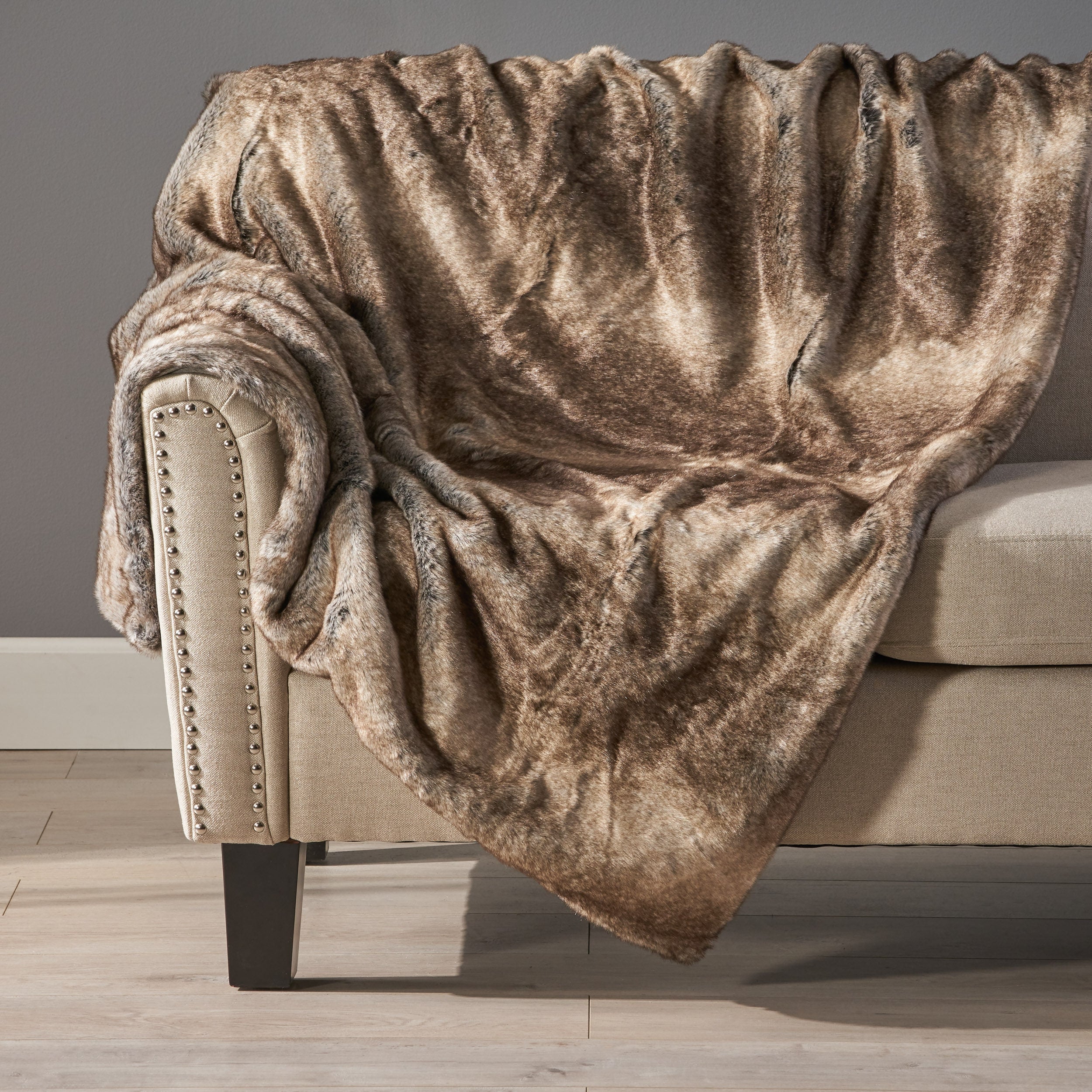 Luxury 50"x60" Faux Fur Throw Blanket for Home Decor